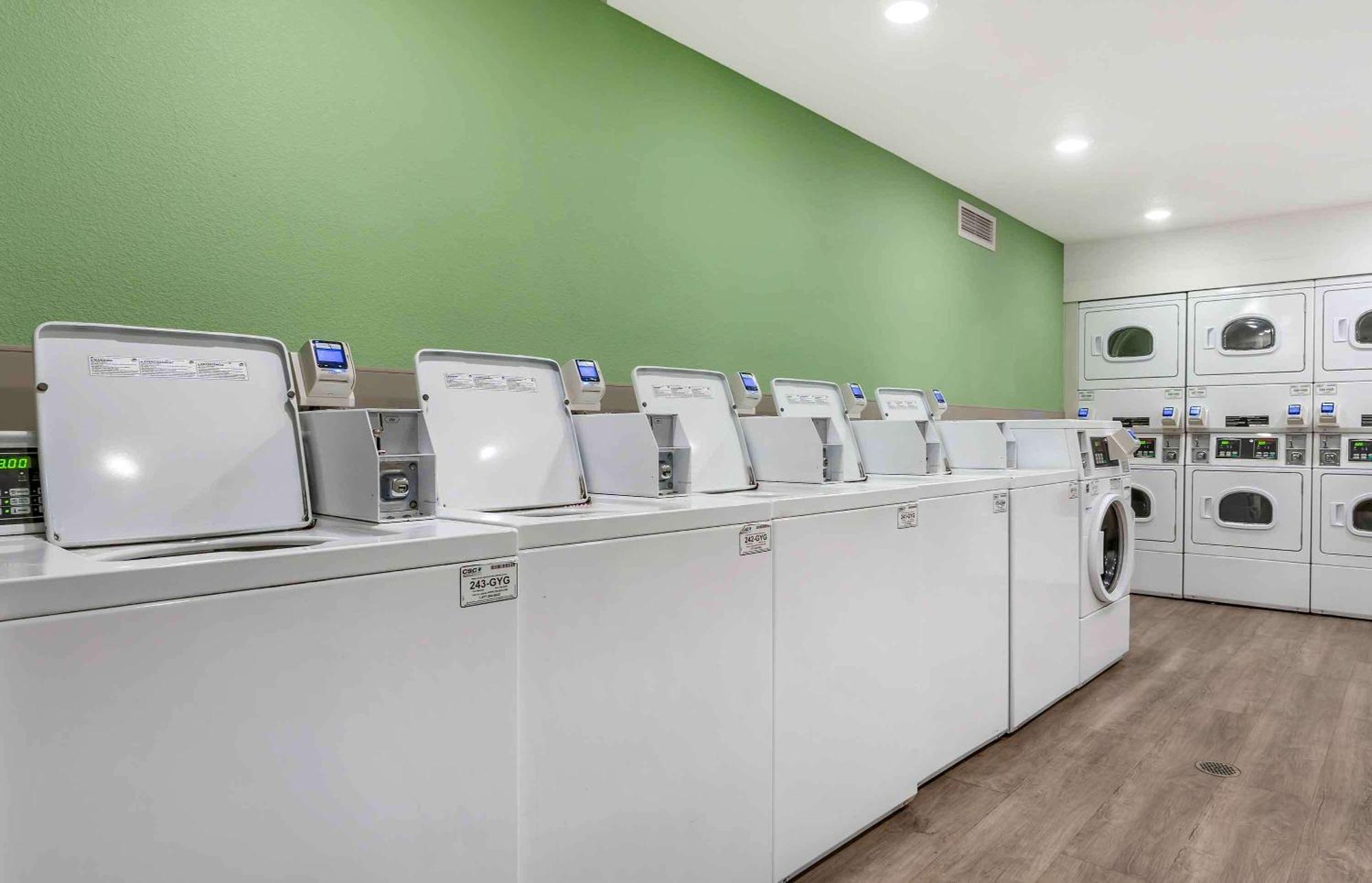 Extended Stay America Suites - Portland - East Fairview Esterno foto
