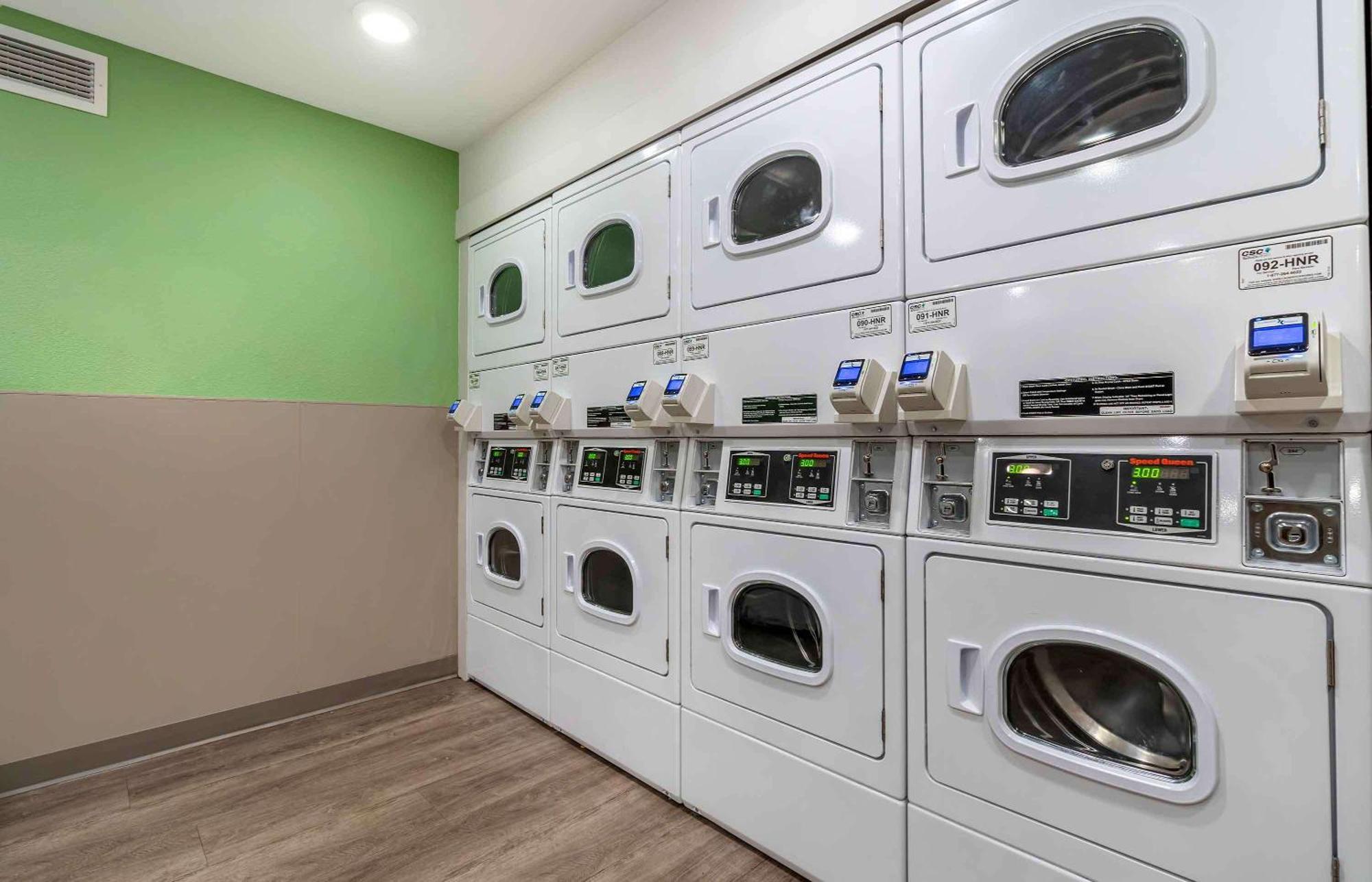 Extended Stay America Suites - Portland - East Fairview Esterno foto