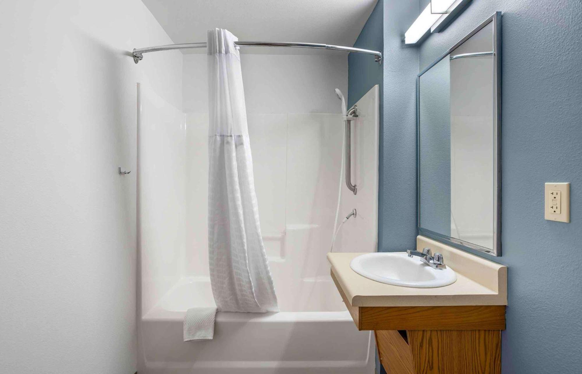 Extended Stay America Suites - Portland - East Fairview Esterno foto